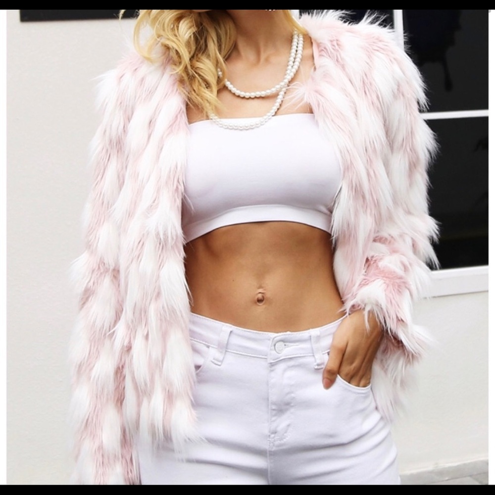 🇺🇸SALE🇺🇸 ALEXANDRIA Shaggy Faux Fur Jacket! - Picture 2 of 7